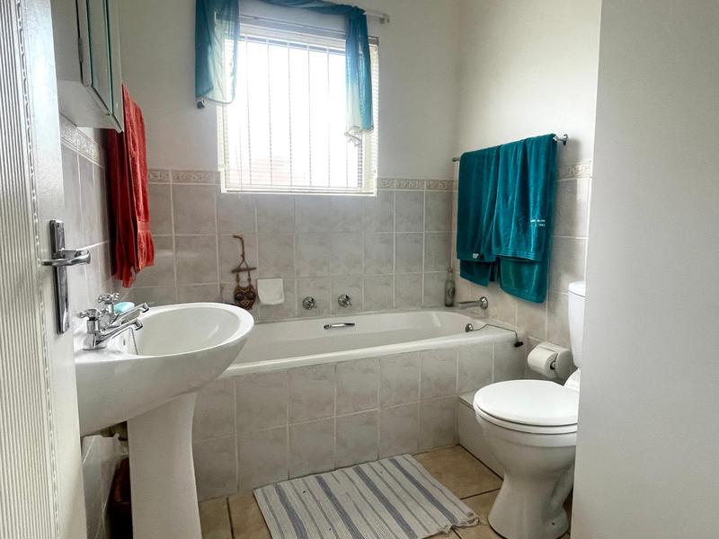 3 Bedroom Property for Sale in Somerset West Western Cape